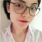 Studentessa di Chimica al terzo anno di università offre lezioni private a ragazzi del liceo
